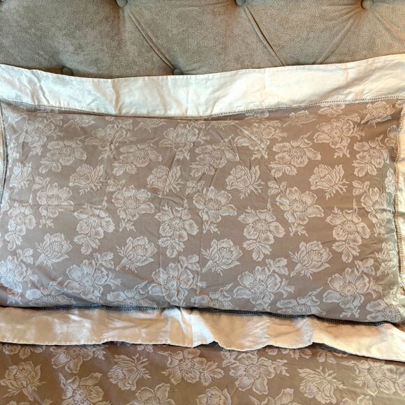 Wamsutta King Floral Jacquard Duvet Cover & Shams Set - Picture 3 of 15